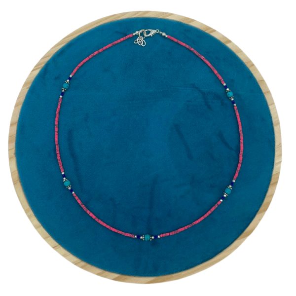 Collar Nepalés de Cuentas de Coral Rosa y Turquesa