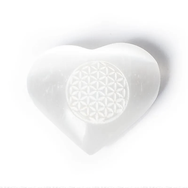 Corazón de Selenita con Flor de la Vida