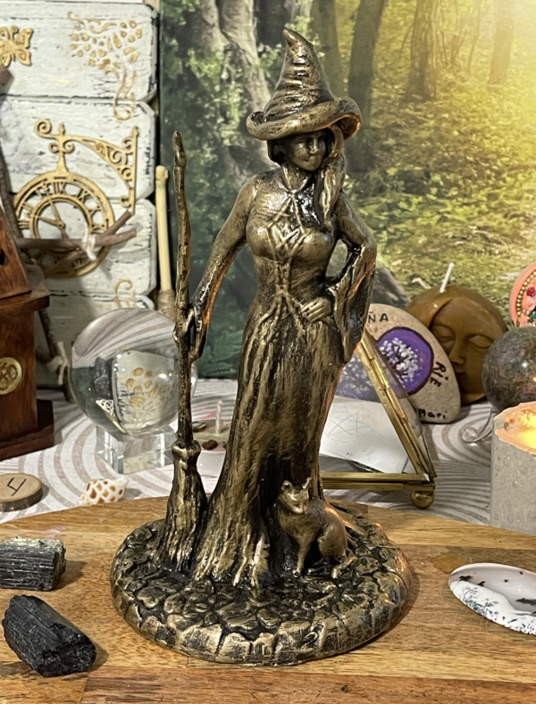 Figura en forma de Bruja - Imagen 2