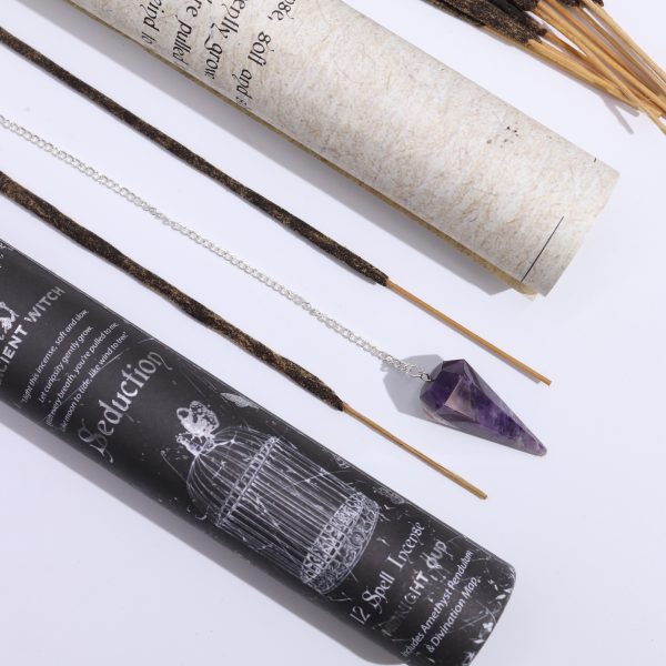 Set de Incienso de Hechizos de Brujas Antiguas con Péndulo de Amatista