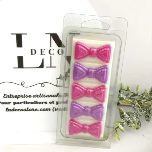 Fondant Perfumado Clamshell Pajarita — Cassis y Freesia | Los Hechizos de Aurora