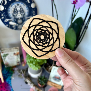 Tablita de Madera con Grabado de Pentaflor