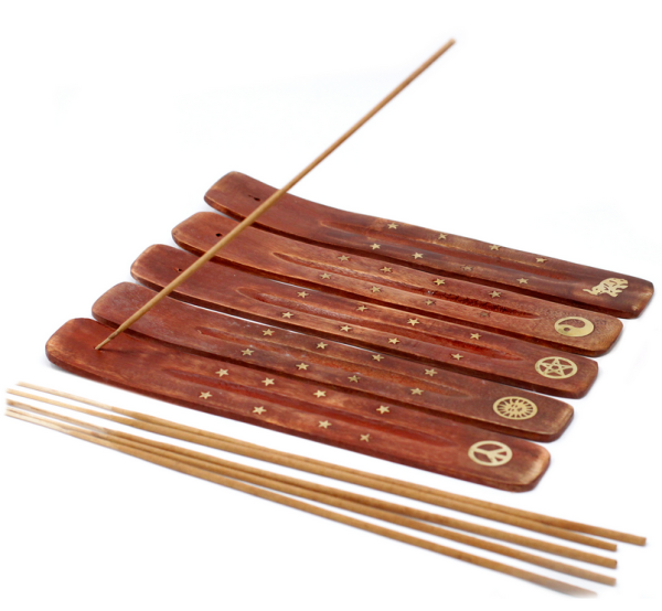 Soporte de madera natural para inciensos de varilla y conos
