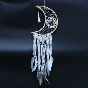 Atrapasueños de Macramé en forma de Luna