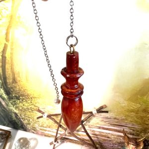 Péndulo madera oscura