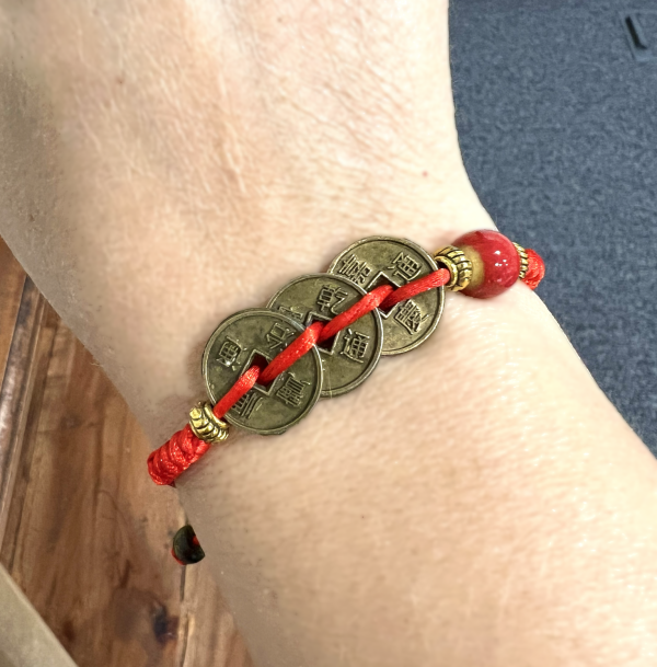 Pulsera Roja de Feng Shui para la Armonía y la Prosperidad